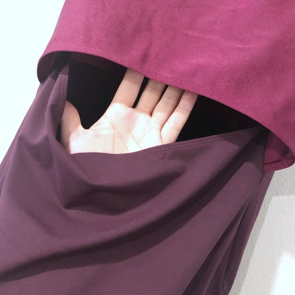 Fabletics Luana Two Tone Maroon Tank Top - Picture 3 of 8